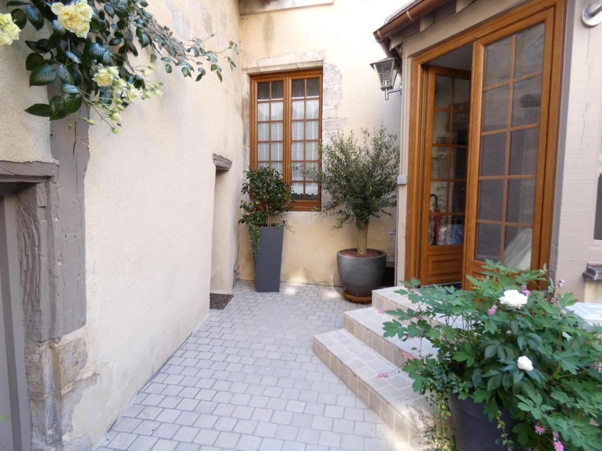 Le Logis St Pere Sancerre Exterior foto